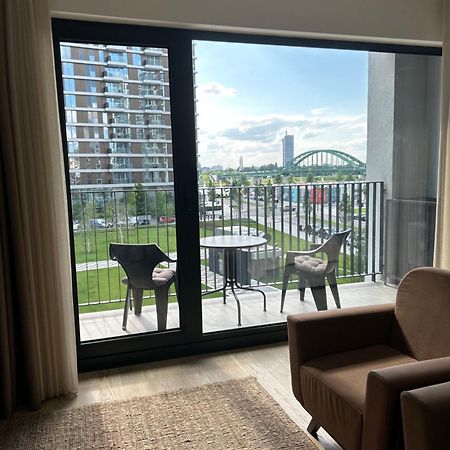 Luxury Waterfront View - BW Apartment River View Belgrado Esterno foto