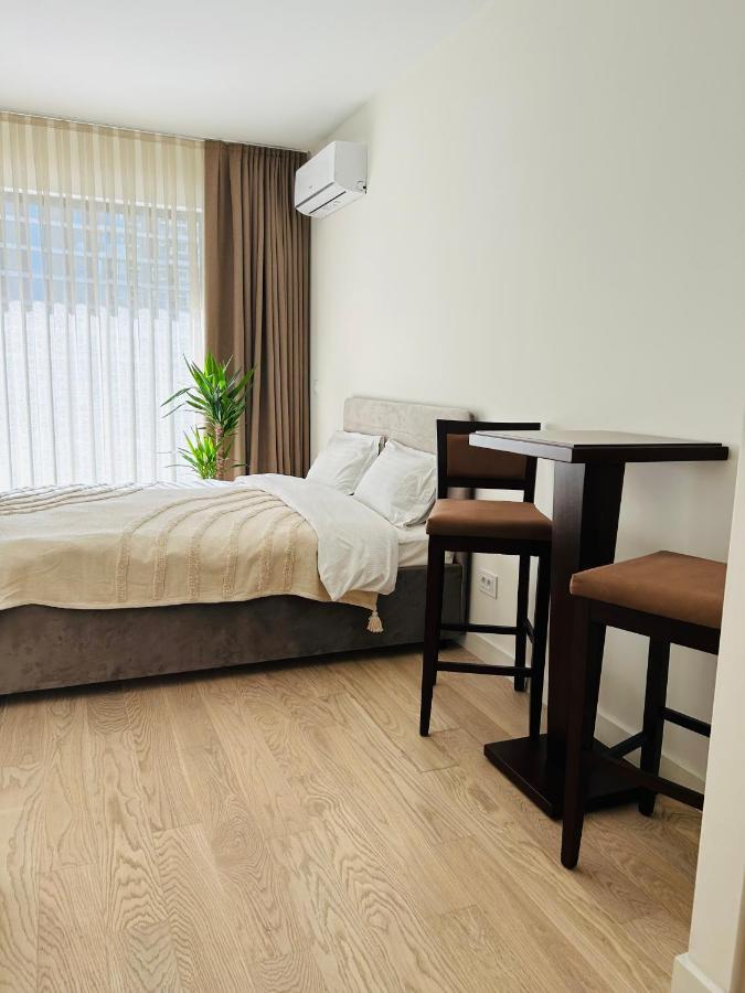 Luxury Waterfront View - BW Apartment River View Belgrado Esterno foto
